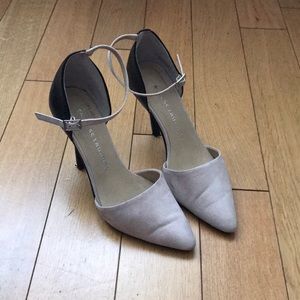CHINESE LAUNDRY heels